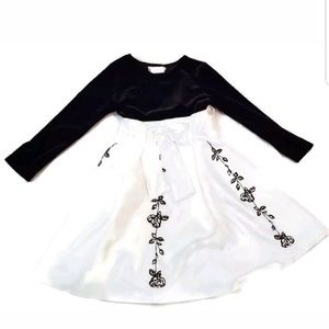 Rare Too! Party Dress White with Black Velvet